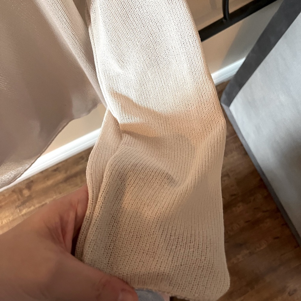 Zara Traffulic Mesh Top. - Picture 2 of 5
